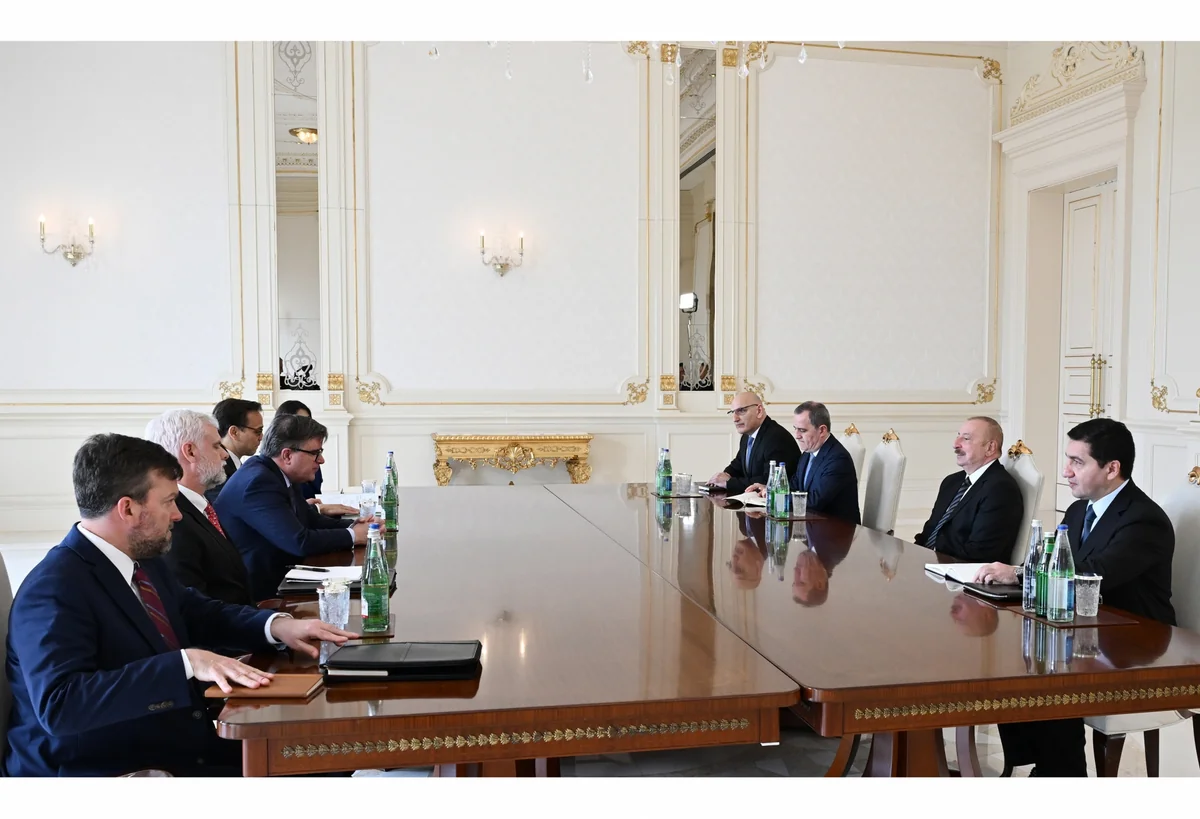 President Ilham Aliyev receives US Assistant Secretary of State