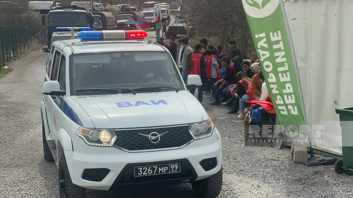 Bu gün Xankəndi-Laçın yolunda sülhməramlıların 77 avtomobili maneəsiz keçib - YENİLƏNİB-3