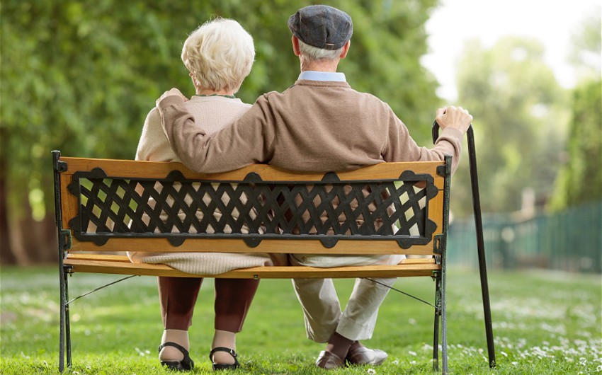 Poland to submit retirement age issue to referendum 