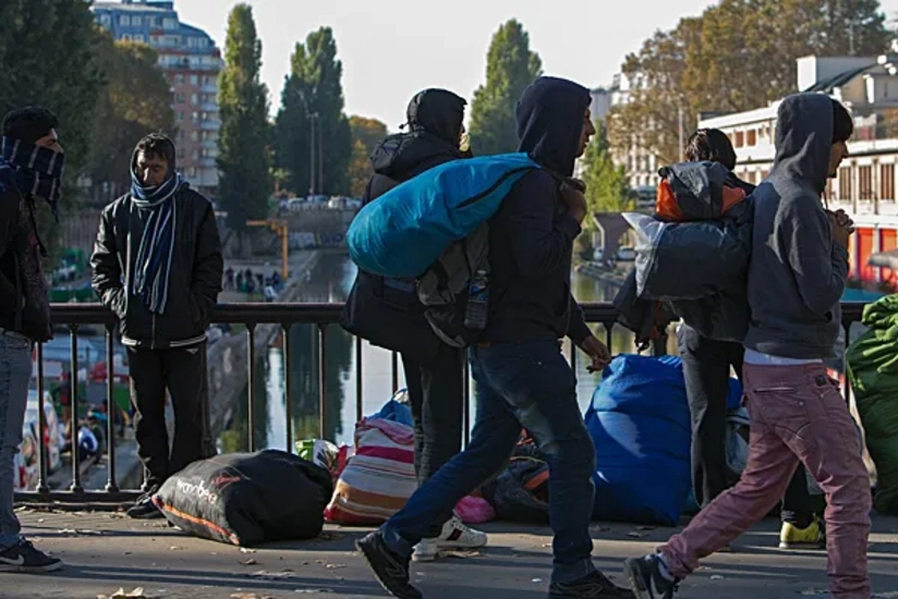 Britaniya qanunsuz miqrantların sayına görə Avropada birinci yerdədir