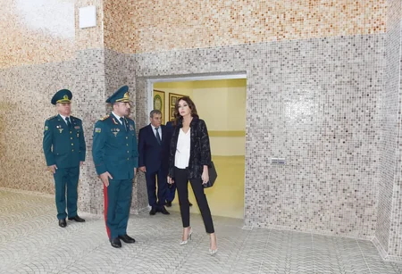 Birinci vitse-prezident DSX-nın Xüsusi Məktəbinin yeni tədris korpusunun açılışında iştirak edib
