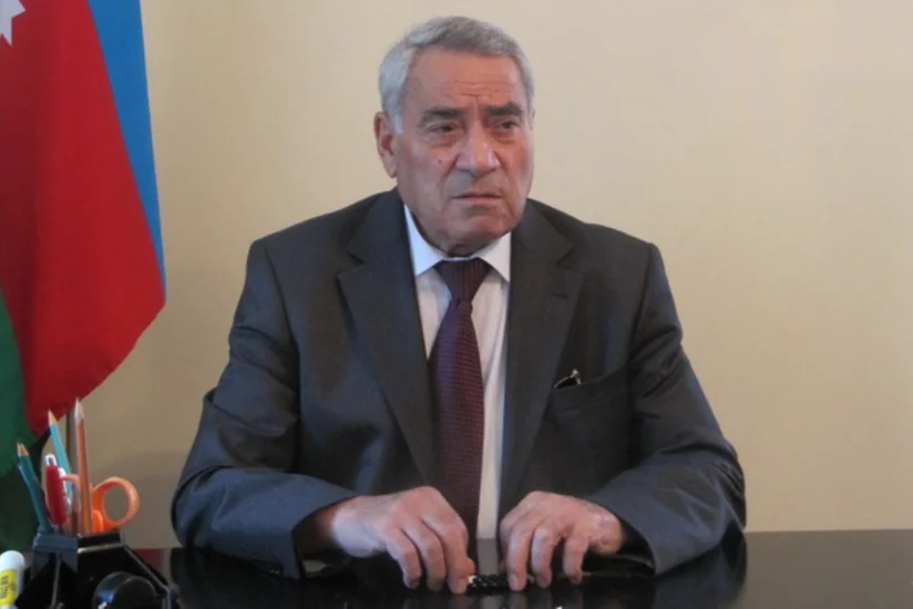 Prezident İlham Əliyev sabiq müdafiə nazirini “Şöhrət” ordeni ilə təltif edib