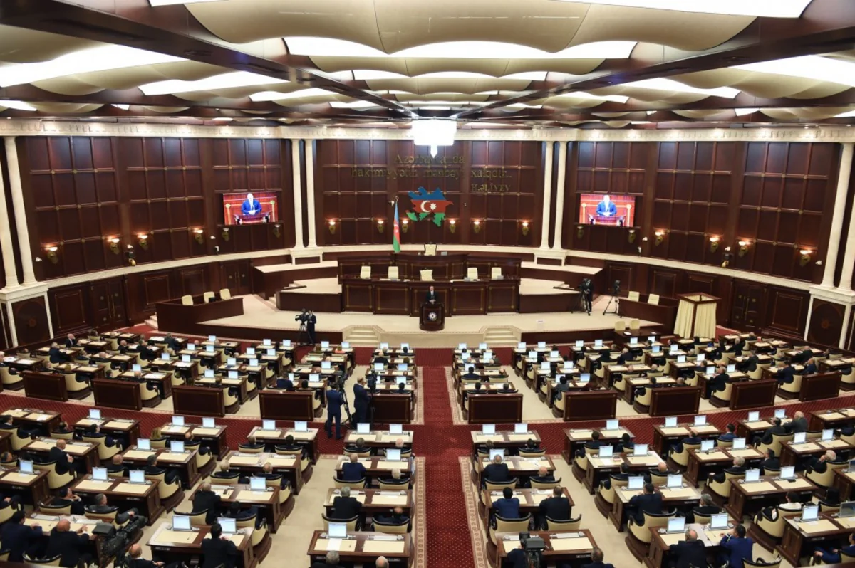 Azərbaycanda müxalifət partiyasının nümayəndəsi parlamentin komitə sədri olub