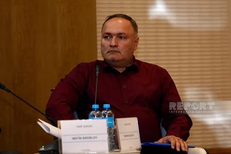Ümummilli Lider Heydər Əliyevin 100 illiyinə həsr olunan Respublika əczaçılarının 4-cü konfransı keçirilib