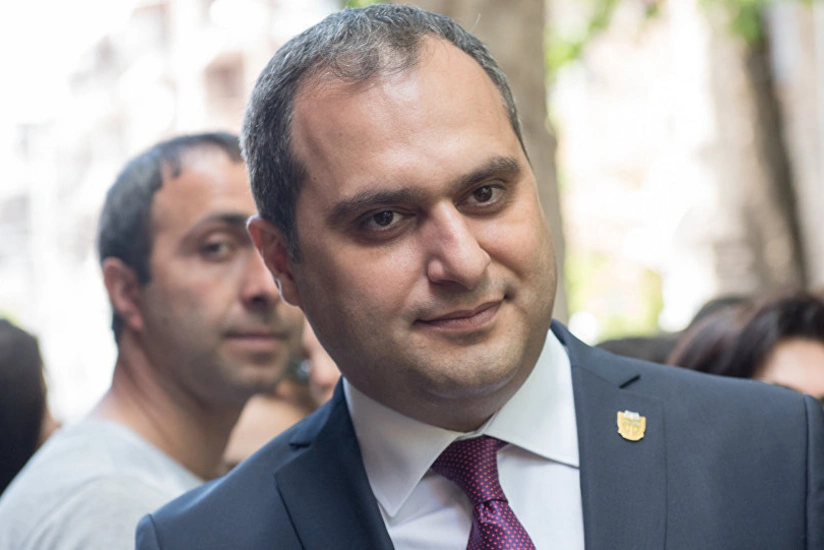 Ermənistanda vəkillər hökumət əleyhinə aksiyalara qoşuldular