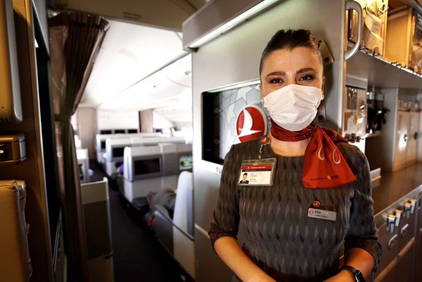 Turkish Airlines daxili reyslərdə maska taxmaq tələbini ləğv edib