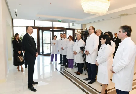 Azərbaycan Prezidenti Bakıda “Ürək Mərkəzi”nin açılışında iştirak edib - YENİLƏNİB