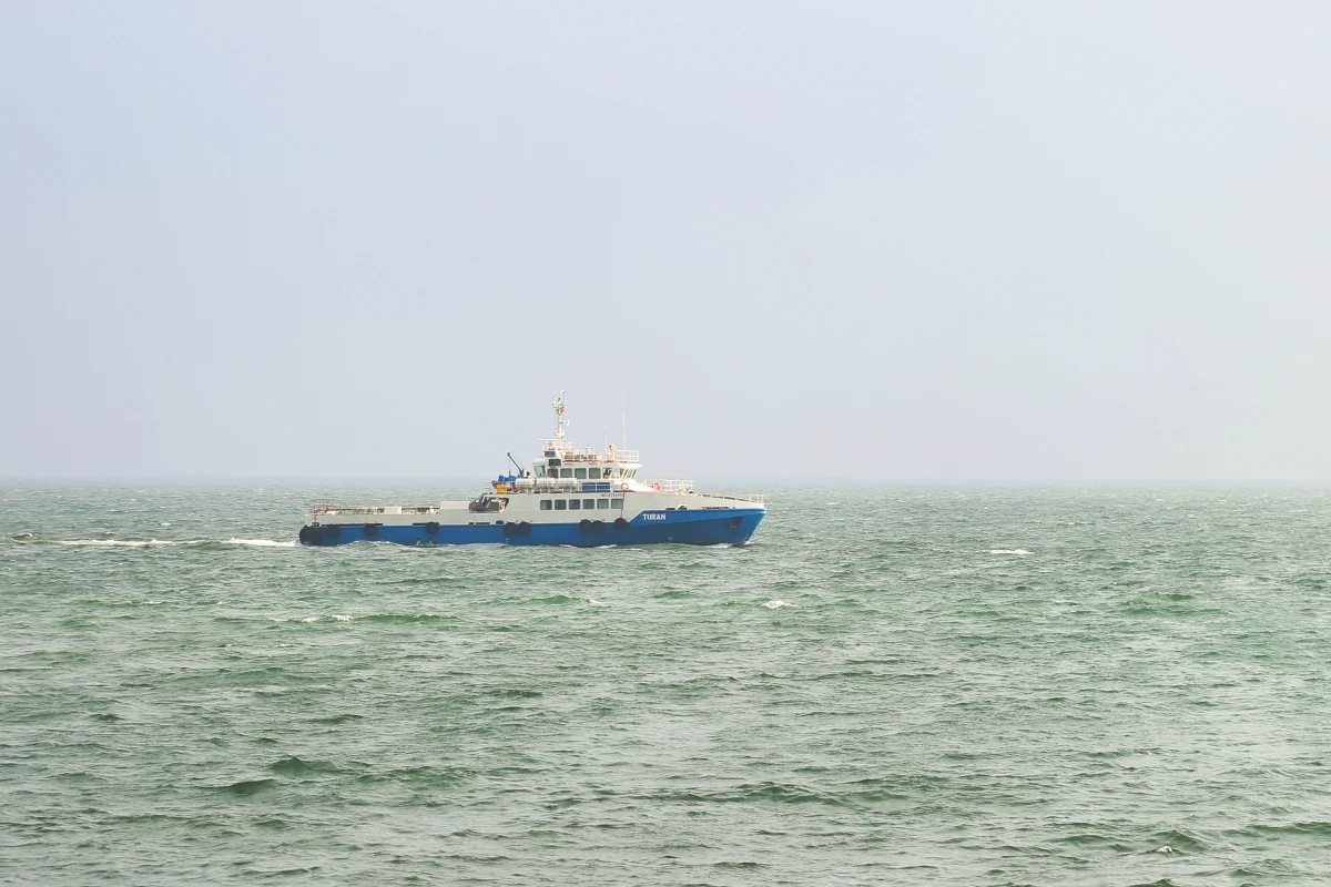 Küləkli hava şəraiti ilə bağlı gəmilərə xəbərdarlıq edilib