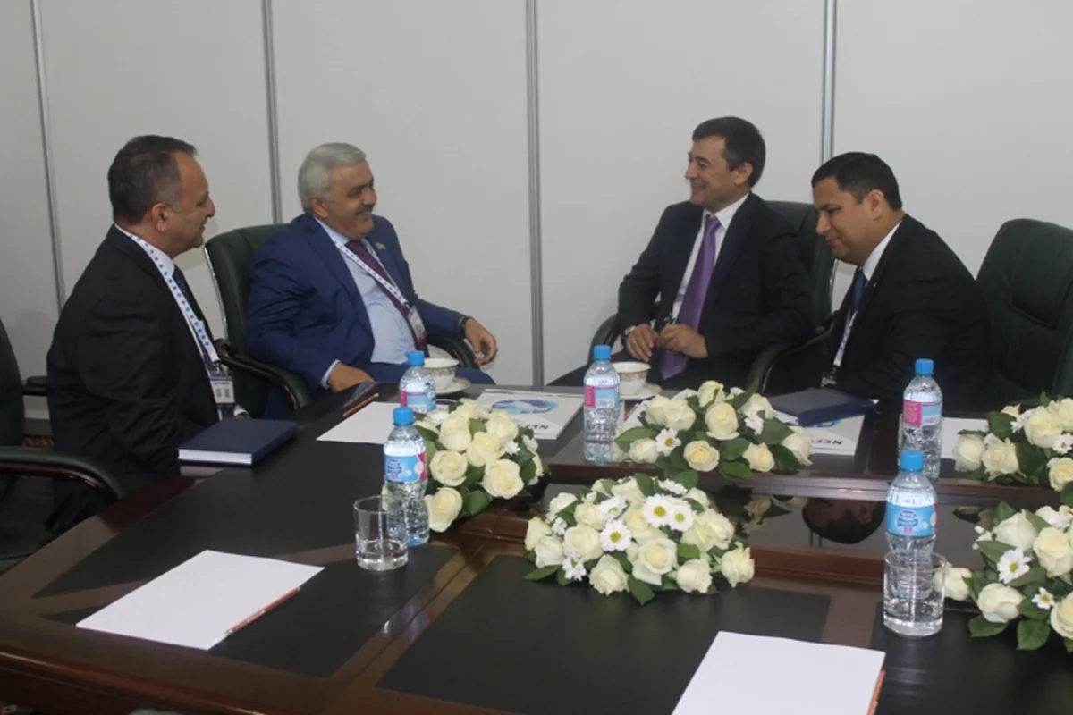 SOCAR и Узбекнефтегаз подписали меморандум