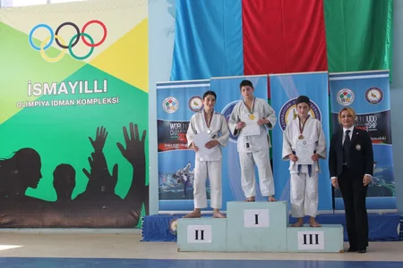Qəbələ cüdoçuları regional birinciliyin qalibi olublar