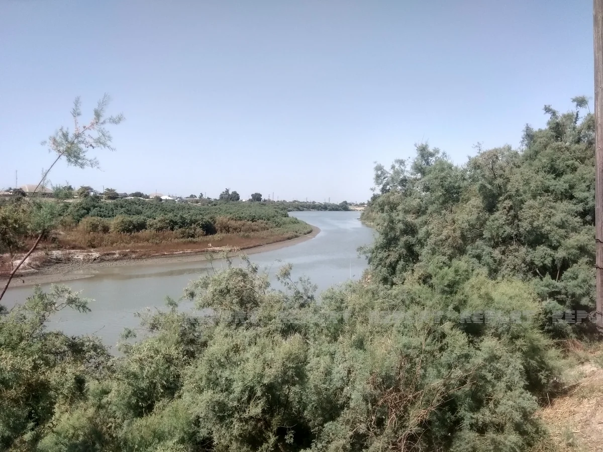 Kürdə suyun səviyyəsi aşağı düşüb, sakinlər təsərrüfatlarını suvarmaqda çətinlik çəkir
