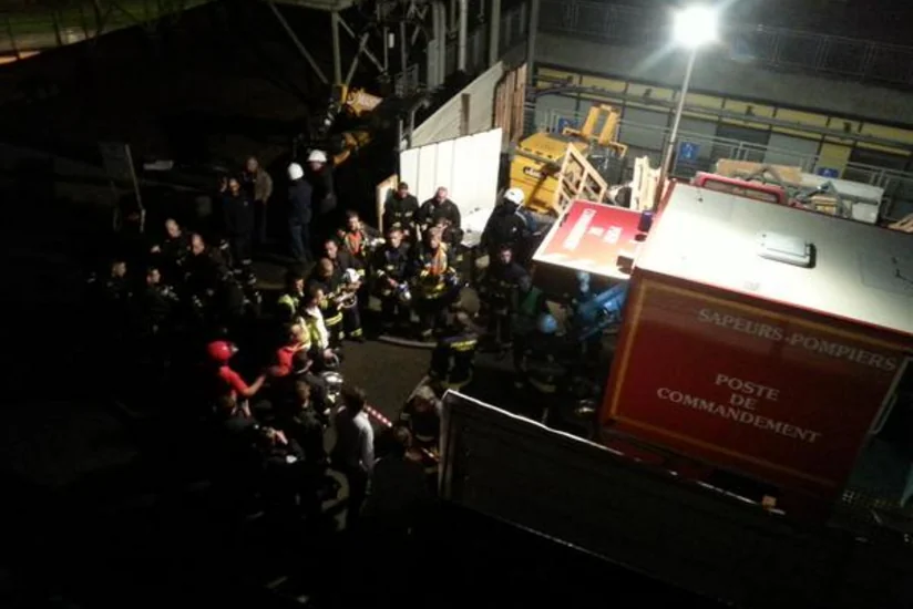 ​Пожар в музейном комплексе в Париже охватил 10 тыс. квадратных метров