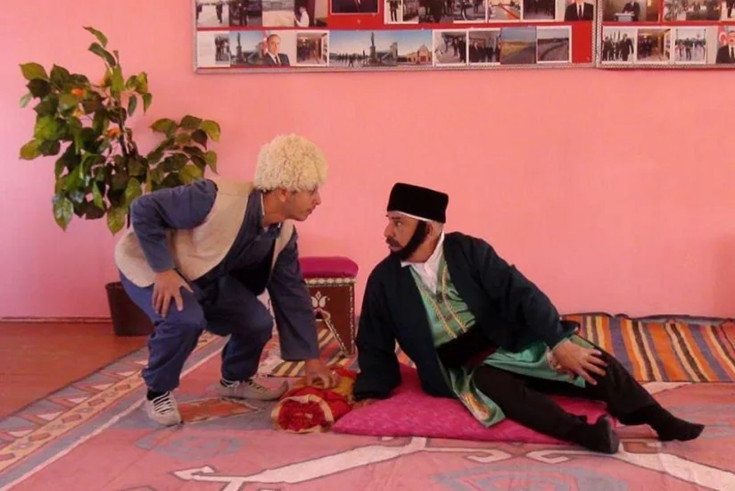 Füzuli Dövlət Dram Teatrı Hacı Qəmbər” komediyasını nümayiş etdirib