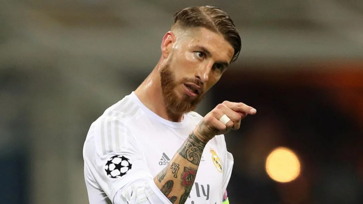 Serxio Ramos rəqib futbolçunu təhqir edib