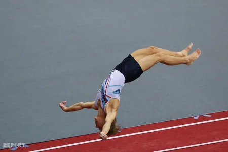 Azərbaycan tamblinqçisi Bakıdakı Dünya Kubokunda gümüş medal qazanıb