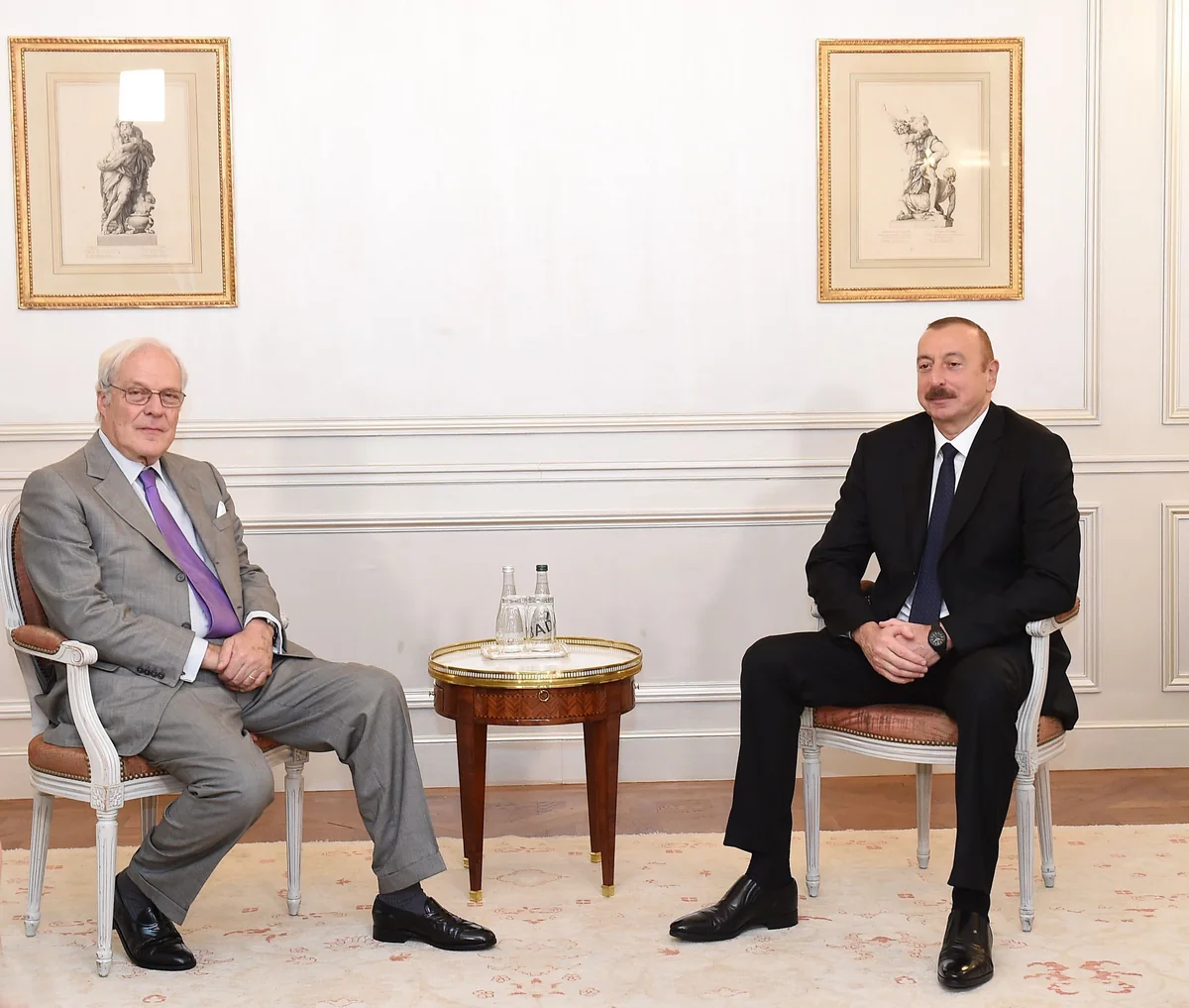 Prezident İlham Əliyevin Parisdə “Rothschild and Co” şirkətinin vitse-prezidenti ilə görüşü olub