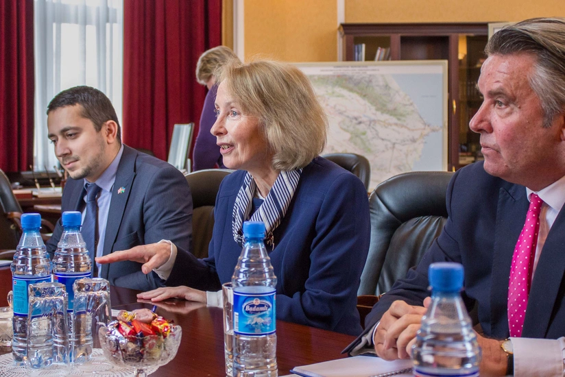 Azərbaycanın energetika naziri Böyük Britaniya səfiri ilə görüşüb