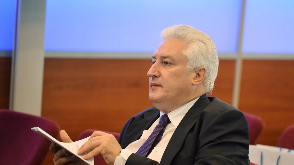 Korotçenko Fransanın Ermənistan vasitəsilə Rusiyaya daxil olan saxta mallarından danışıb