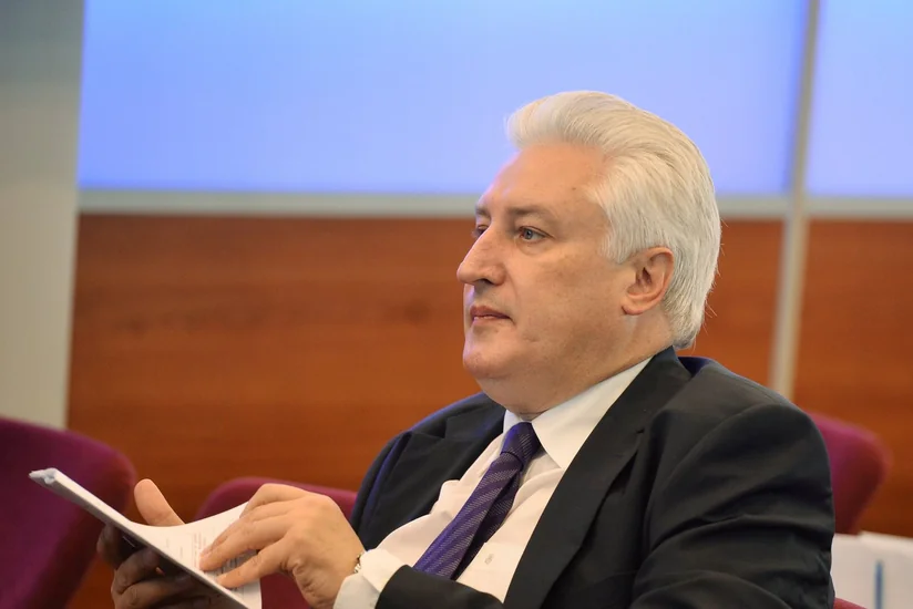 Korotçenko Fransanın Ermənistan vasitəsilə Rusiyaya daxil olan saxta mallarından danışıb