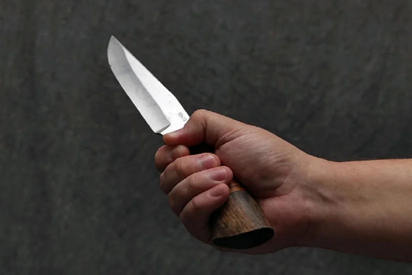 В Баку 39-летний мужчина получил ножевые ранения от своего зятя