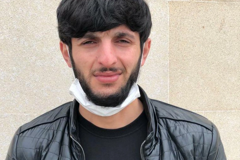 Polisə sənədini vermək istəməyən şəxs həbs edildi