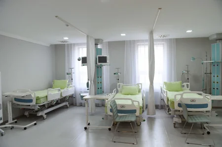 Azərbaycan Prezidenti Zərdab Rayon Mərkəzi Xəstəxanasında yaradılan şəraitlə tanış olub