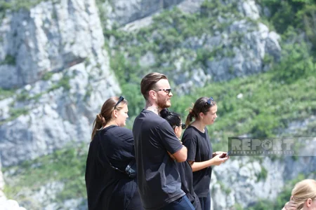 Norveçli səyahətçilər Cıdır düzündə olublar