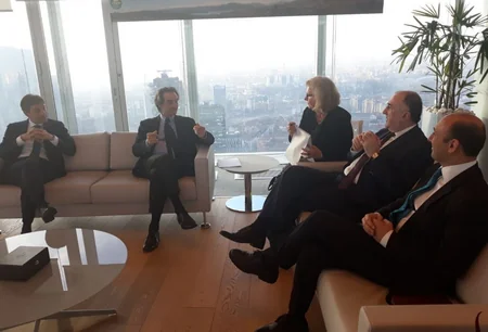 Elmar Məmmədyarov İtaliyanın Lombardiya regionunun prezidenti ilə görüşüb