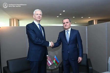 Ceyhun Bayramov latviyalı həmkarı ilə Azərbaycanın sülh və antiterror tədbirlərini müzakirə edib - YENİLƏNİB