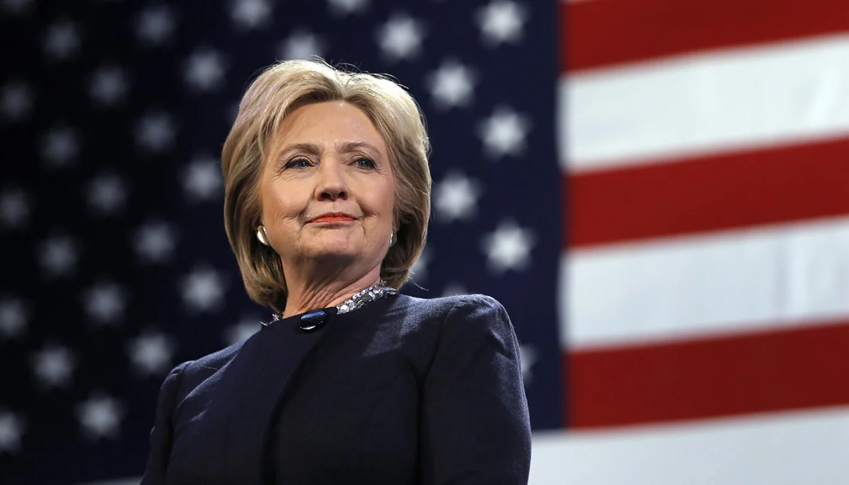 Hillary Clinton holds lead in US presidential race - POLL