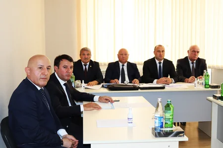 Zaur Mikayılov Xızıda vətəndaşları qəbul edib