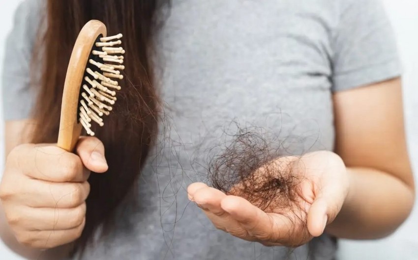 Dermatoloq: Saçların tökülməsi əksər hallarda streslə əlaqədardır