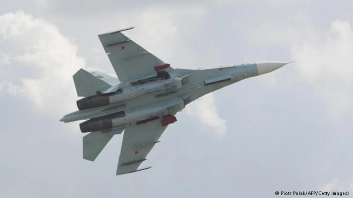 ​Российский Су-27 опасно сблизился с самолетом-разведчиком США