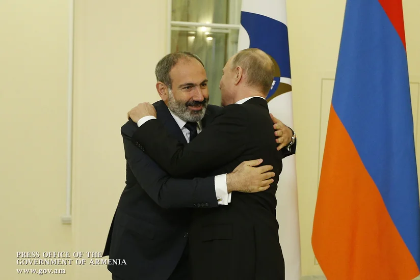 Коммерсантъ: В Москве у Пашиняна окончательно сложился образ неудобного партнера