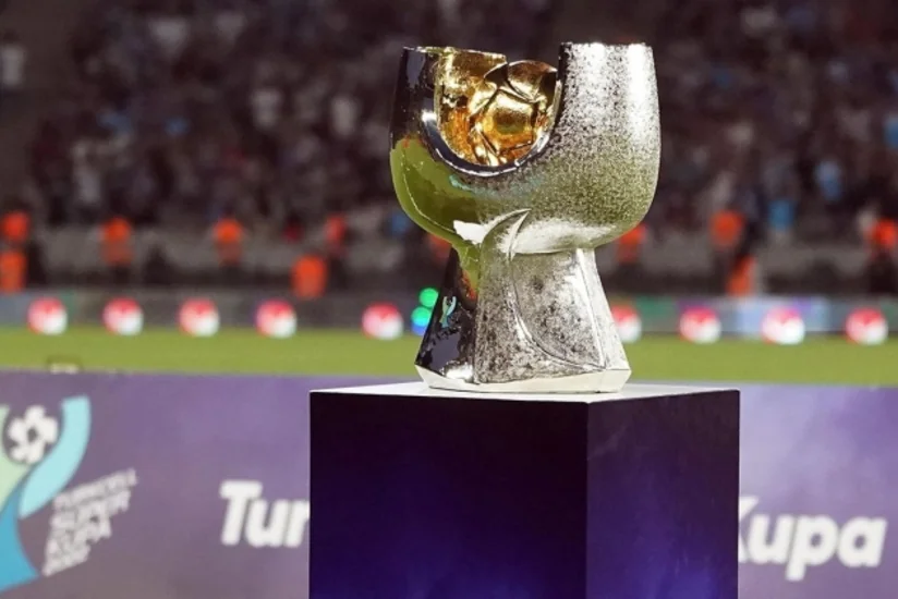 Bu gün futbol üzrə Türkiyə Superkubokunun qalibi müəyyənləşəcək