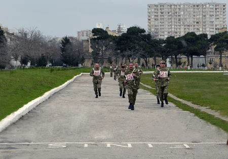 Azərbaycan ordusunda sınaq imtahanları keçirilir
