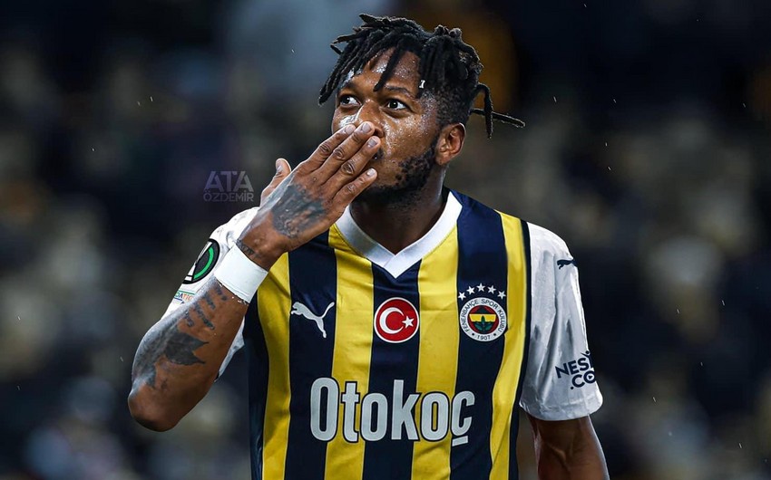 Fənərbağça Mançester Yunaytedin futbolçusunu transfer edib