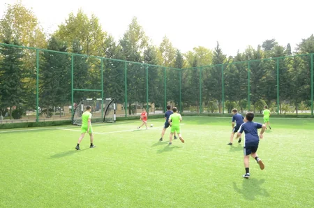 Biləcəri qəsəbəsindəki park əsaslı təmir olunub