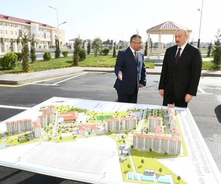 Президент Азербайджана принял участие в открытии жилкомплекса в Кюрдаханы - ФОТО