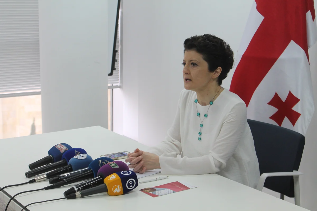 ​Gürcüstan azərbaycanlıları ad və soyadla bağlı sənədlərindəki səhvləri pulsuz düzəltdirə biləcəklər