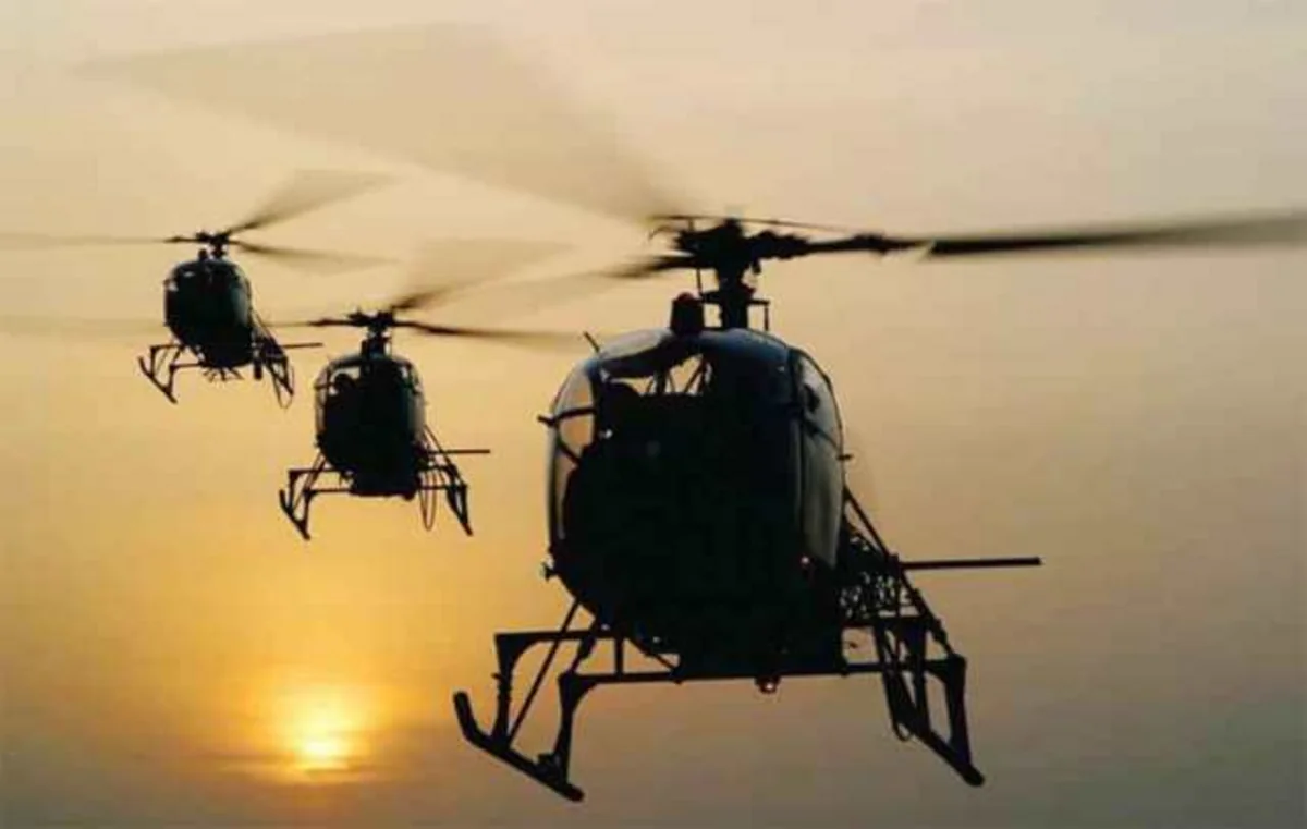 Əfqanıstan ordusunun helikopterləri ölkənin şimalındakı bazarı atəşə tutub, 25 nəfər yaralanıb