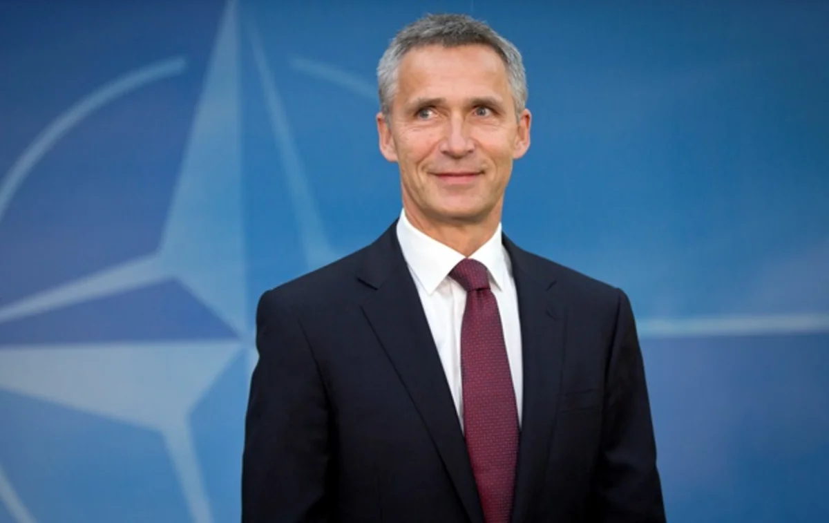 ​NATO-nun baş katibi Rusiyanın XİN başçısı ilə görüşüb