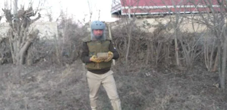 Ağcabədidə mina və əl qumbarası aşkarlandı - FOTOLAR