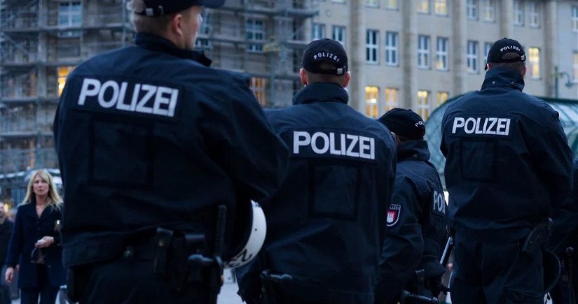 Berlinin mərkəzində atışma olub