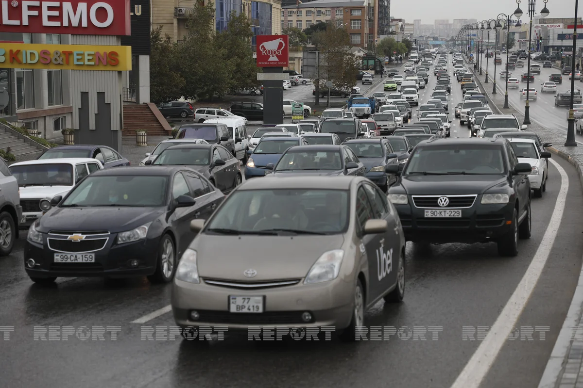 Tıxaclı Bakı: çıxış yolu nədir? - VİDEOREPORTAJ