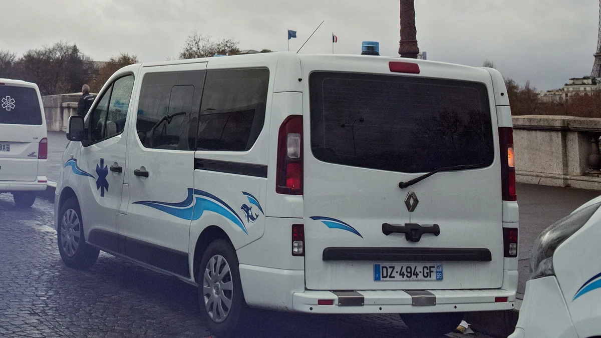 Fransada qatar mühacirləri vurub, ölən və yaralananlar var