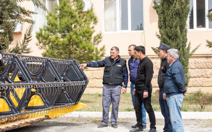 “Aqroservis” taxıl biçini ilə bağlı mexanizatorların təlimatlandırılmasına başlayıb