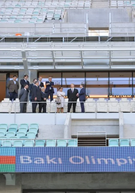 ​Prezident İlham Əliyev Bakı Olimpiya Stadionunda aparılan işlərin gedişi ilə tanış olub - FOTOLAR