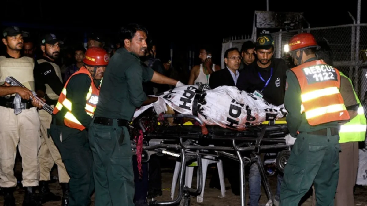 Lahorda terrorçu-kamikadzenin özünü partlatması nəticəsində ölənlərin sayı 70-ə çatıb - YENİLƏNİB