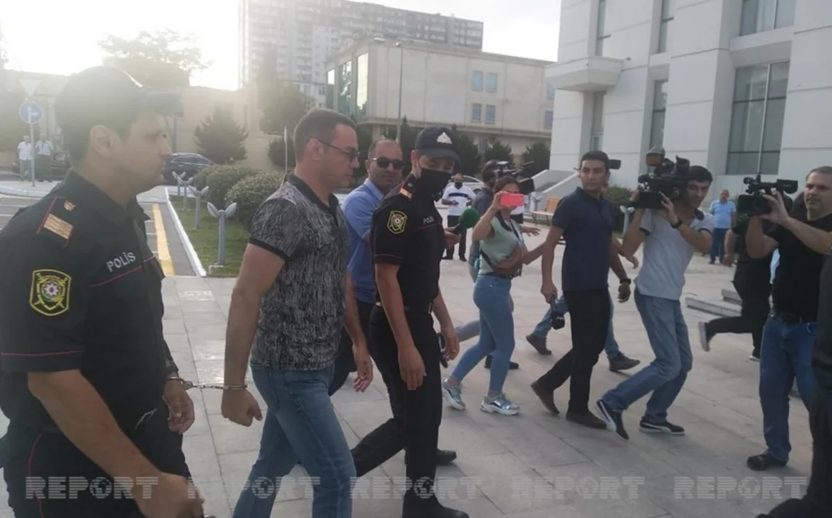Eldəniz Səlimovun məhkəməsi başlayıb